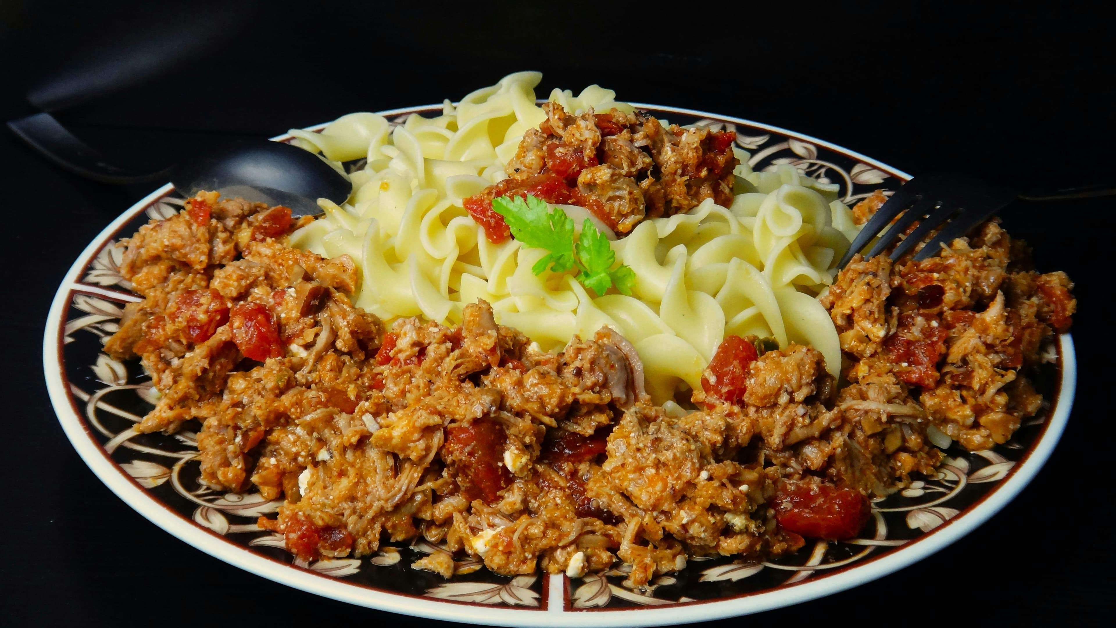 Pappardelle con Ragù de Jabalí al Vino Tinto